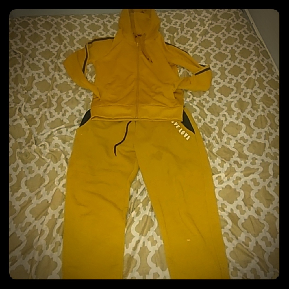 a matching top and bottom.